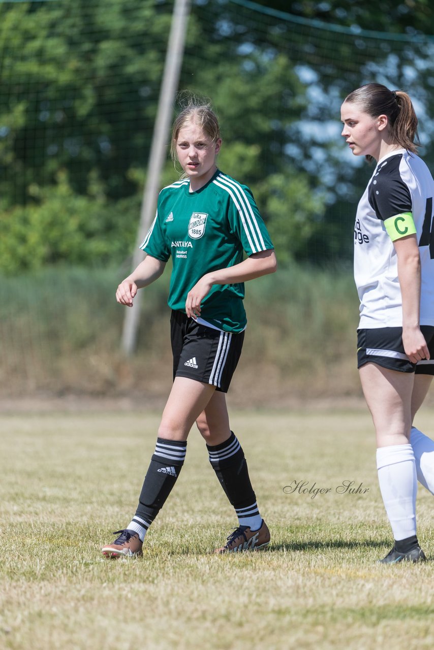 Bild 85 - wBJ TuRa Meldorf/Buesum - JFV Luebeck : Ergebnis: 1:0